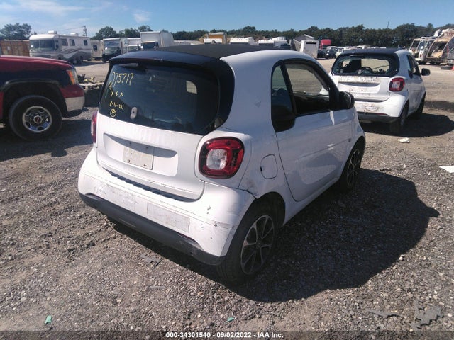 2017 Smart Fortwo, VIN: WMEFJ5DA7HK175905