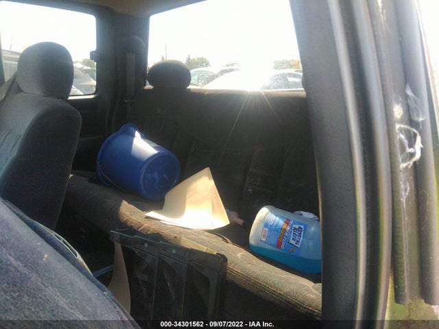 1999 CHEVROLET SILVERADO 2500 LS VIN: 1GCGK29U6XE181838