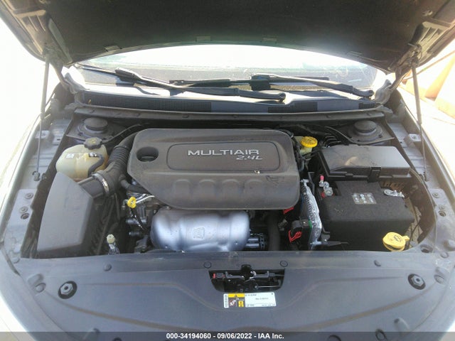 Chrysler 200 Limited 2015 1C3CCCAB5FN755358 Image 10