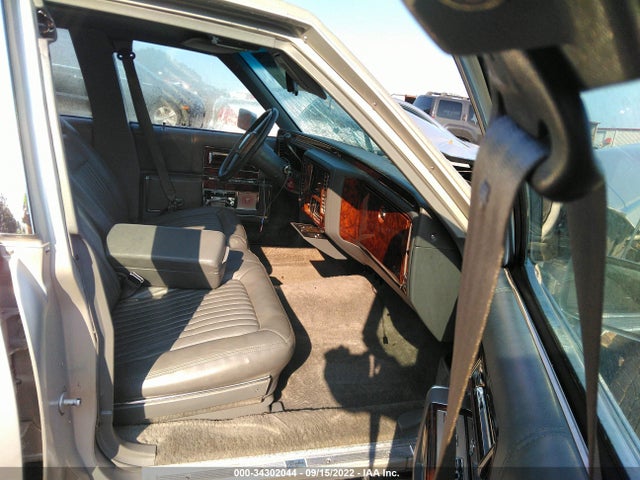 Cadillac Brougham 1991 1G6DW5474MR721608 Image 7