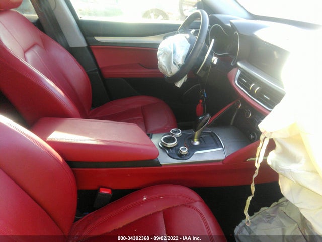 2019 Alfa Romeo Stelvio, VIN: ZASPAJAN3K7C43475