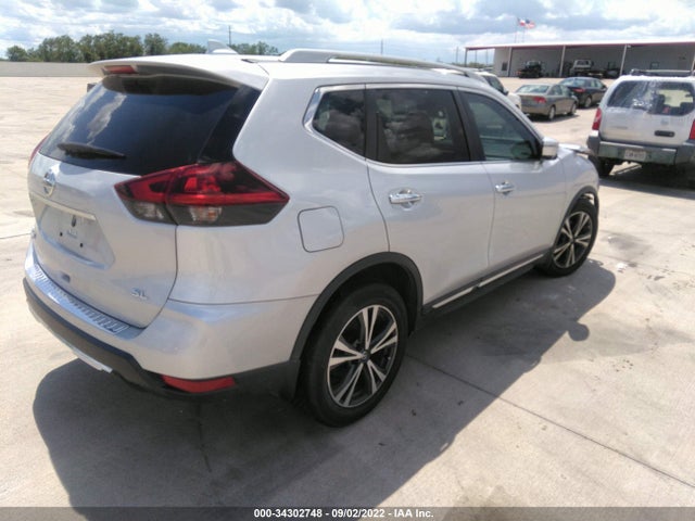 2018 NISSAN ROGUE SL VIN: 5N1AT2MT2JC808390