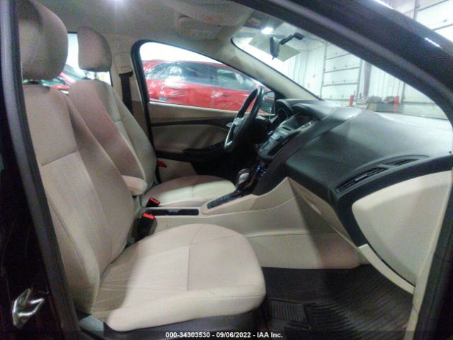 1FADP3F20HL342894 Ford FOCUS SE