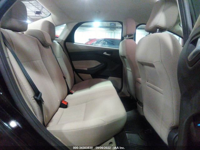 1FADP3F20HL342894 Ford FOCUS SE