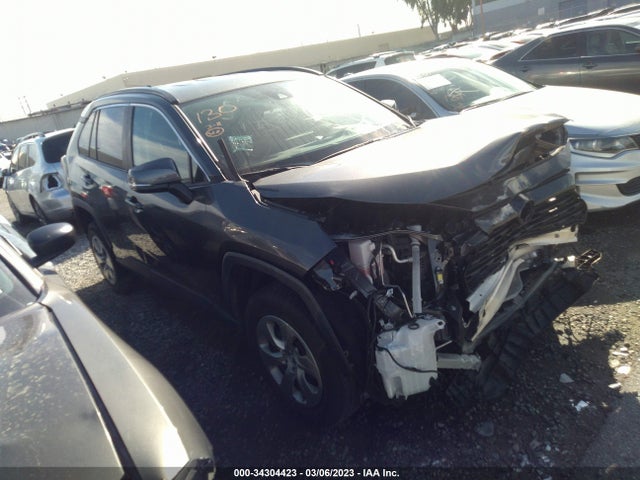 Toyota RAV4 LE 2019 2T3K1RFV2KC010980 Image 1