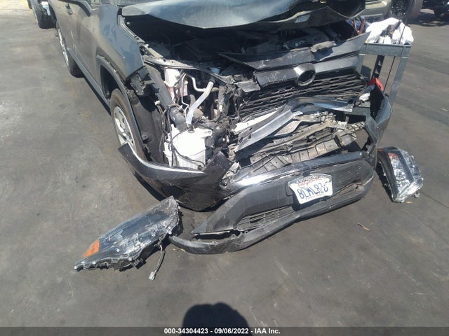 Toyota RAV4 LE 2019 2T3K1RFV2KC010980 Image 12