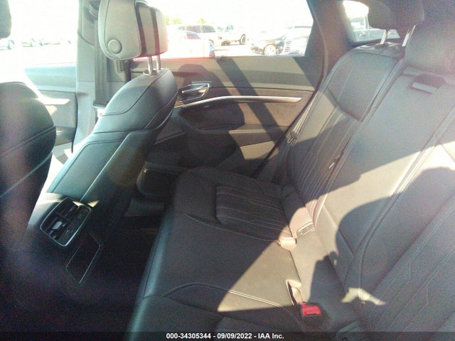 2019 Audi e-tron, VIN: WA1VAAGE3KB005866