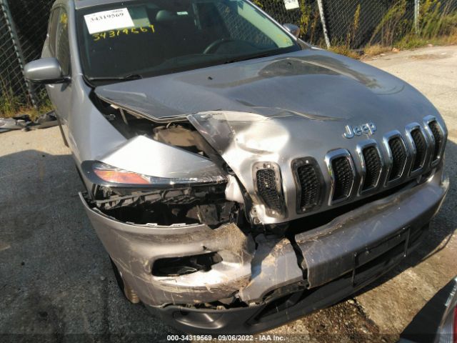 1C4PJLCS4GW288266 Jeep Cherokee Latitude