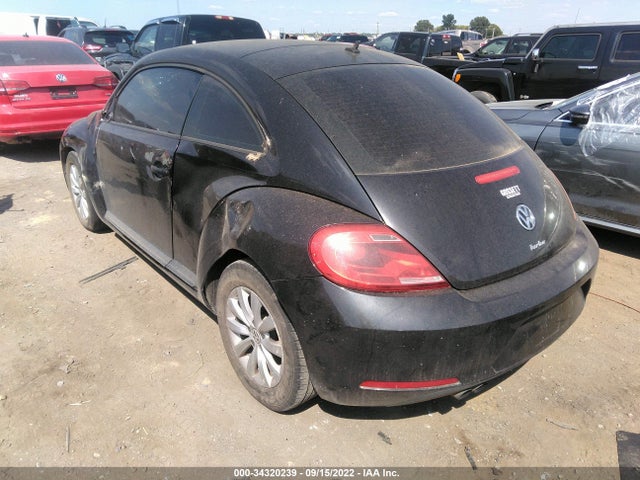 2016 Volkswagen Beetle, VIN: 3VWF17AT7GM611169