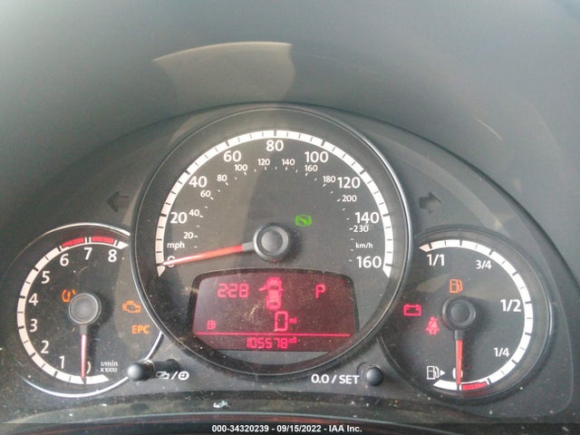 2016 Volkswagen Beetle, VIN: 3VWF17AT7GM611169