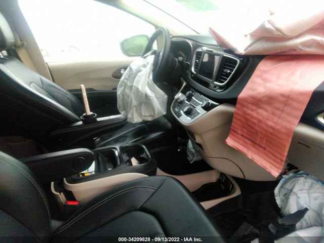 Chrysler Voyager Lxi 2021 аукцион фото
