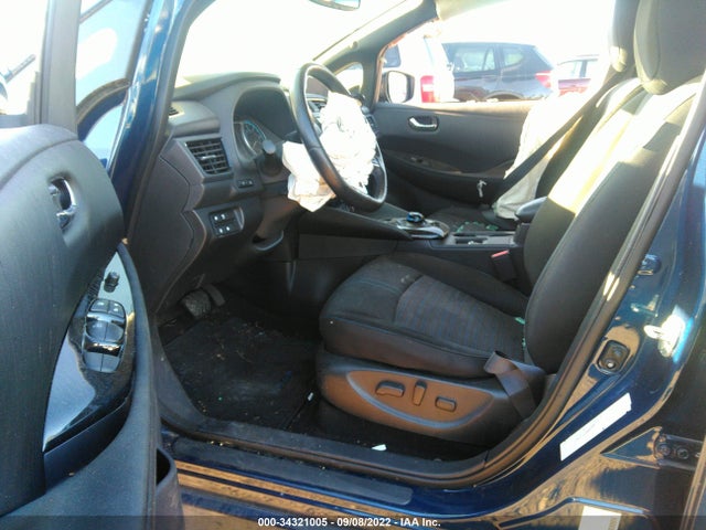 2018 Nissan Leaf, VIN: 1N4AZ1CP8JC301856