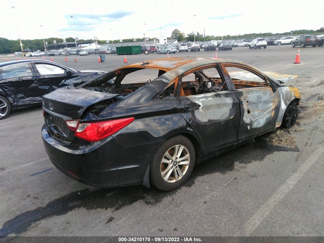 2013 HYUNDAI SONATA GLS PZEV VIN: 5NPEB4AC7DH590707