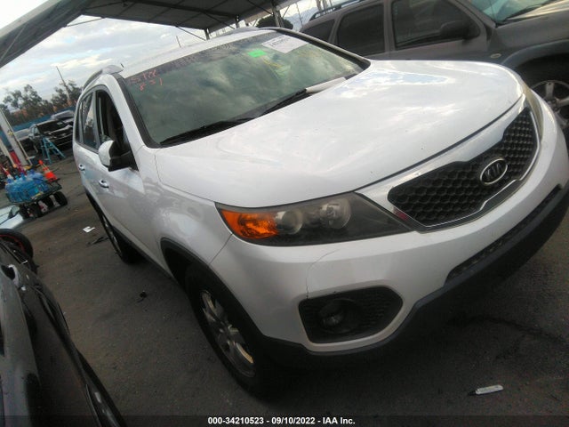 2011 KIA SORENTO LX VIN: 5XYKT4A10BG042938