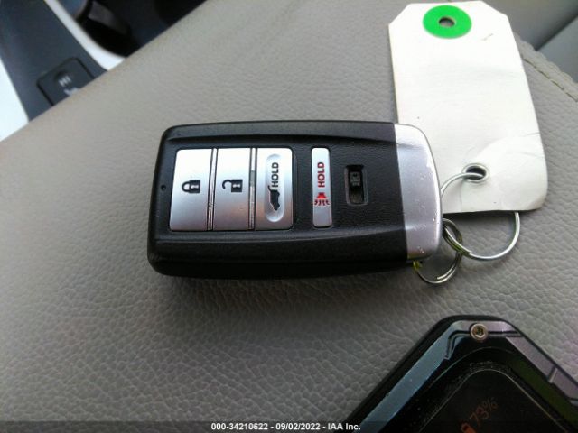 5J8TB3H32HL019412 Acura RDX