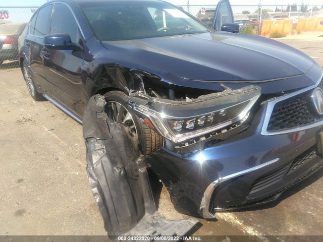 2018 Acura RLX, VIN: JH4KC1F58JC001291
