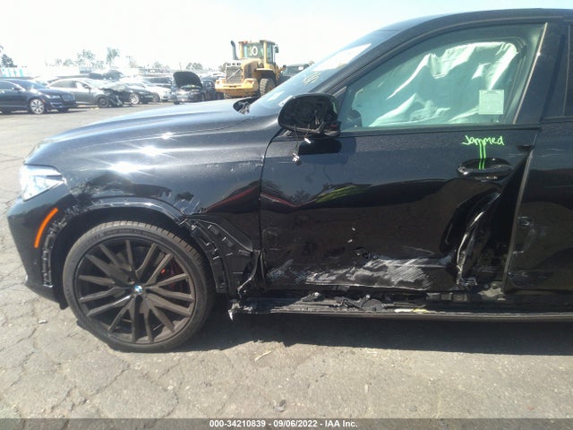 2021 BMW X6, VIN: 5UXCY8C04M9E32495