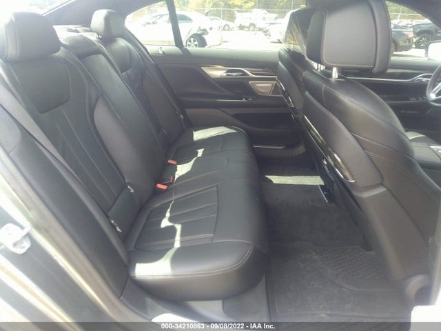 2018 BMW 7 Series, VIN: WBA7F2C51JB238636