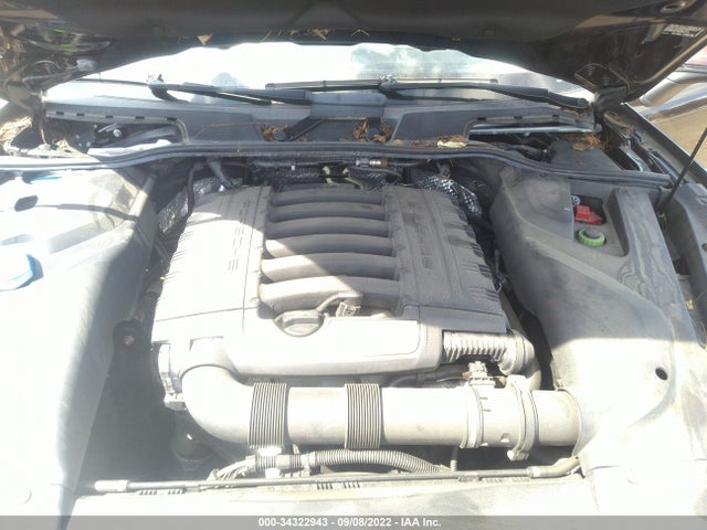 2018 Porsche Cayenne, VIN: WP1AA2A26JKA06192