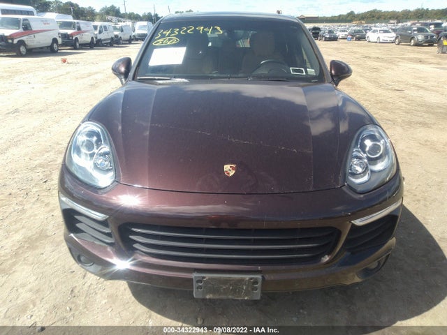 2018 Porsche Cayenne, VIN: WP1AA2A26JKA06192