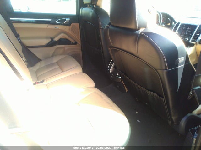 2018 Porsche Cayenne, VIN: WP1AA2A26JKA06192
