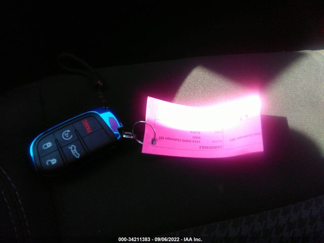 Dodge Challenger Sxt 2019 2C3CDZAG1KH744159 Image 3