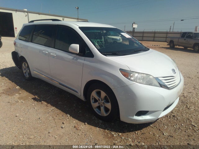 2015 Toyota Sienna, VIN: 5TDKK3DC2FS539864