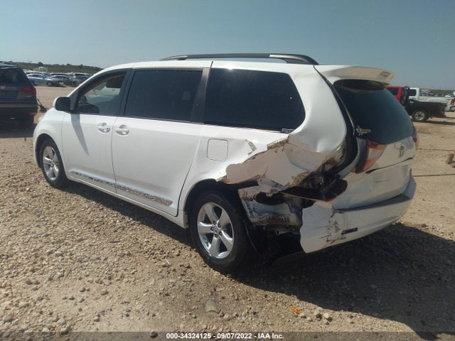 2015 Toyota Sienna, VIN: 5TDKK3DC2FS539864