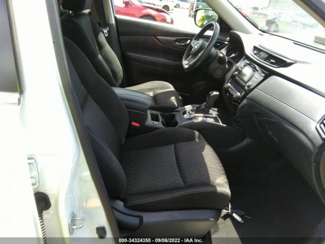 KNMAT2MT7HP502115 Nissan ROGUE SV