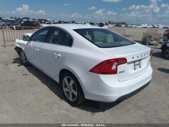 Volvo S60 T5 2012 YV1622FS9C2038421 Image 4