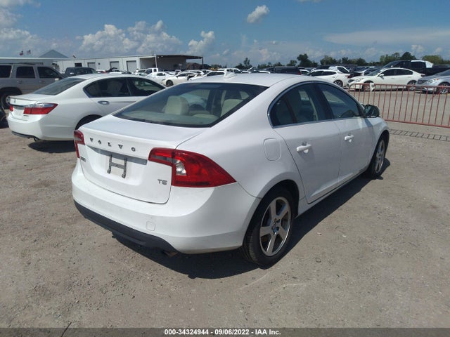 Volvo S60 T5 2012 YV1622FS9C2038421 Image 5