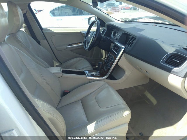 Volvo S60 T5 2012 YV1622FS9C2038421 Image 6