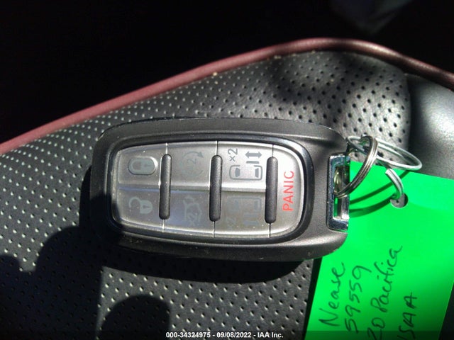 2020 Chrysler Pacifica Hybrid, VIN: 2C4RC1N72LR143519