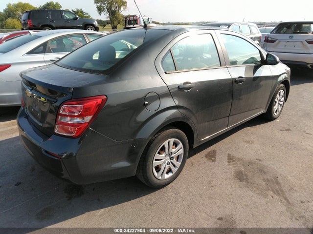 Chevrolet SONIC LS 2017 1G1JA5SH3H4135617 Image 5