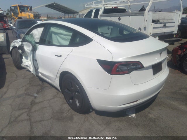 Tesla Model 3 Long Range 2022 5YJ3E1EB0NF268117 Image 3