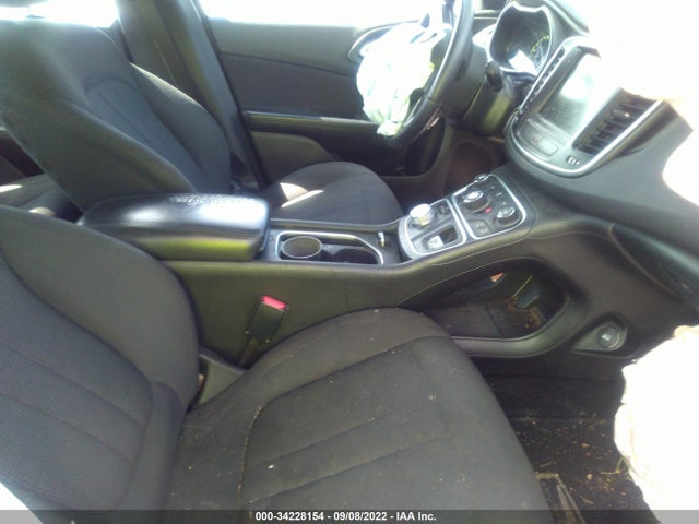 Chrysler 200 Limited 2016 1C3CCCAB0GN101921 Image 5