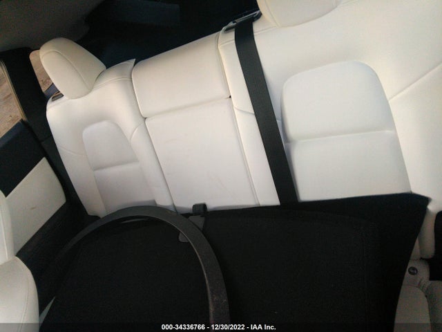 Tesla Model Y 2021 5YJYGDEE1MF228851 Image 8