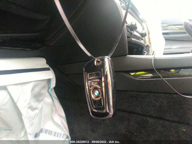 2014 BMW 7 Series, VIN: WBAYF8C5XED653620