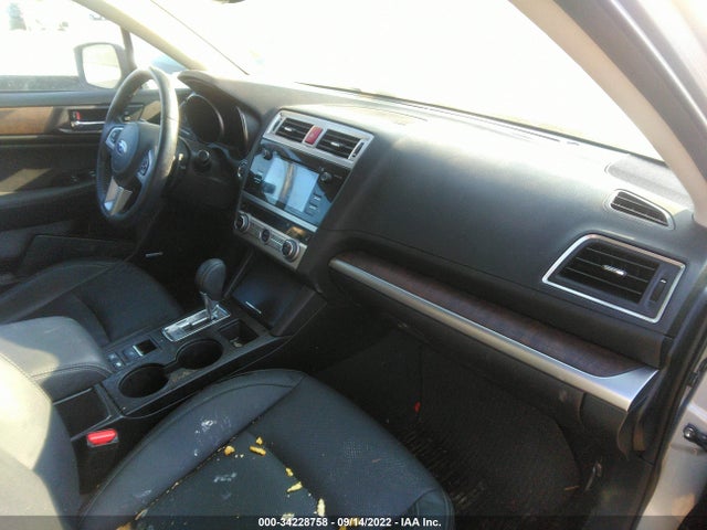 2017 Subaru Outback, VIN: 4S4BSANC8H3284074