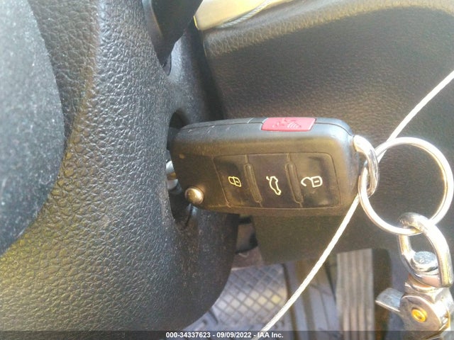 Volkswagen PASSAT SE 2012 1VWBP7A37CC051582 Image 3