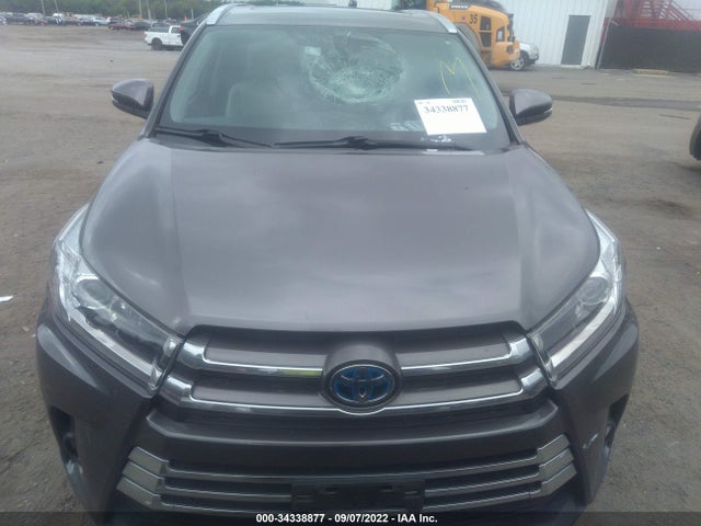 2018 Toyota Highlander, VIN: 5TDDGRFH8JS040095