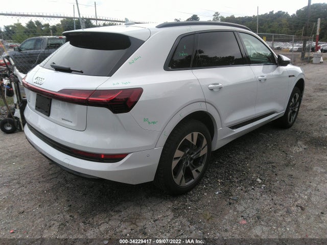 2021 Audi e-tron, VIN: WA1AAAGE5MB010276