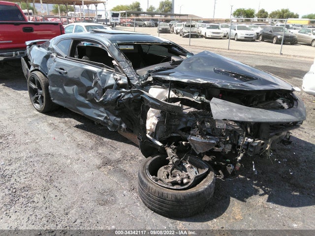 2017 Chevrolet Camaro, VIN: 1G1FF1R79H0208199