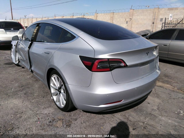 Tesla MODEL 3 2018 5YJ3E1EA1JF038698 Image 4