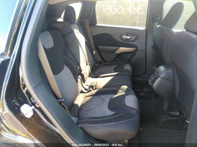 1C4PJMAB6HW620699 Jeep Cherokee Sport