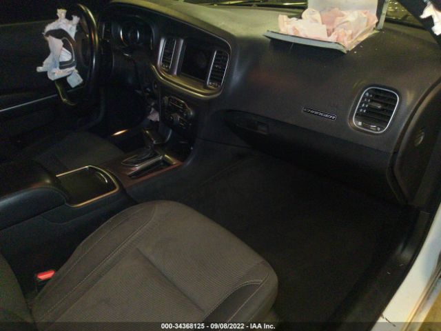 2C3CDXBG8KH717687 Dodge Charger Sxt