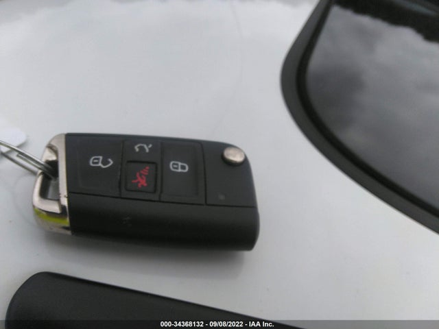 2015 Volkswagen Golf, VIN: 3VWCA7AU2FM505853
