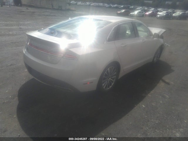 2020 Lincoln MKZ, VIN: 3LN6L5B92LR615675