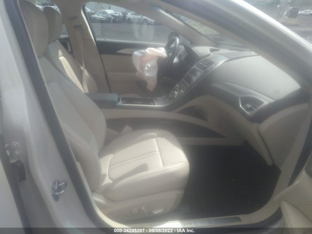2020 Lincoln MKZ, VIN: 3LN6L5B92LR615675