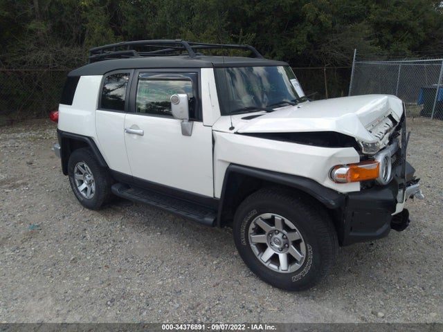2014 Toyota FJ Cruiser, VIN: JTEBU4BF7EK185807